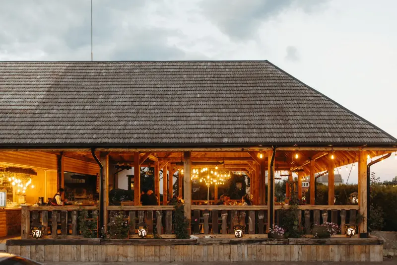 Restaurant nuntă Neamț – Hanul Ancutei